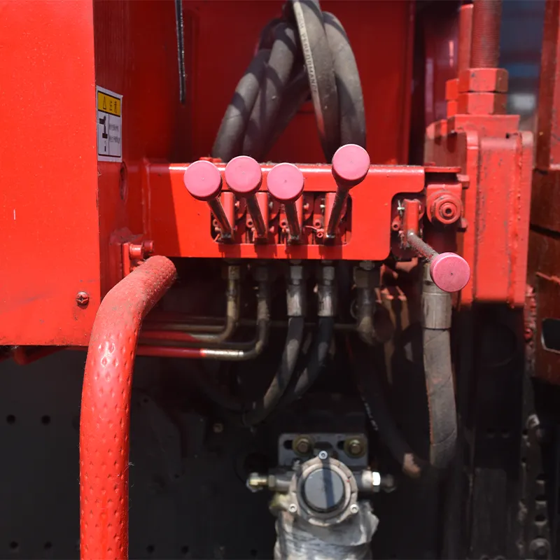 14-тонный кран-манипулятор Dongfeng (5)