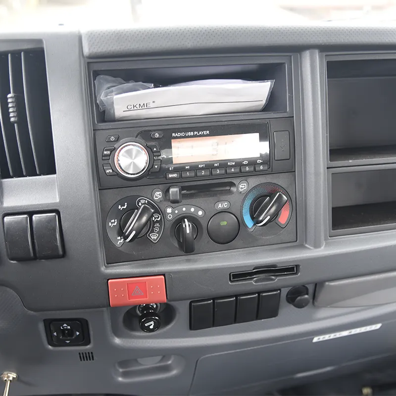 16-тонный автомобильный кран Isuzu (6)