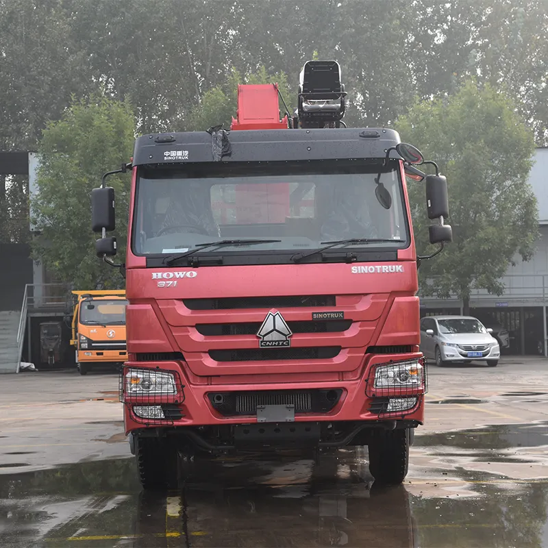 16-тонный кран-манипулятор Sinotruk экспорт (1)