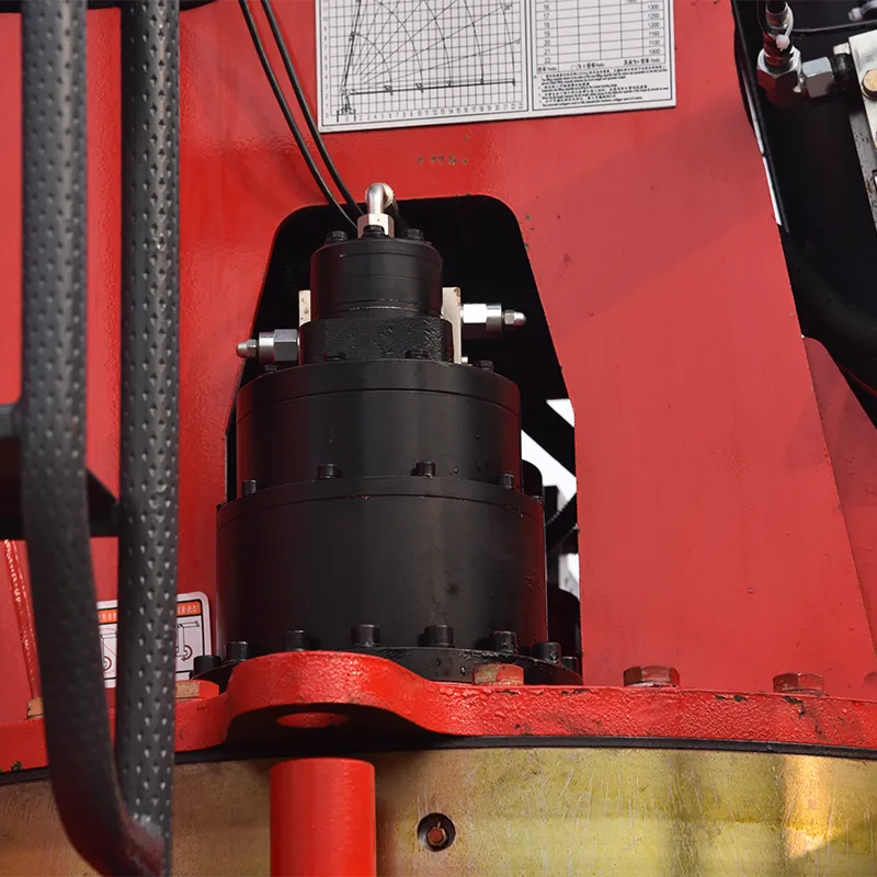 16-тонный кран-манипулятор Sinotruk экспорт (7)