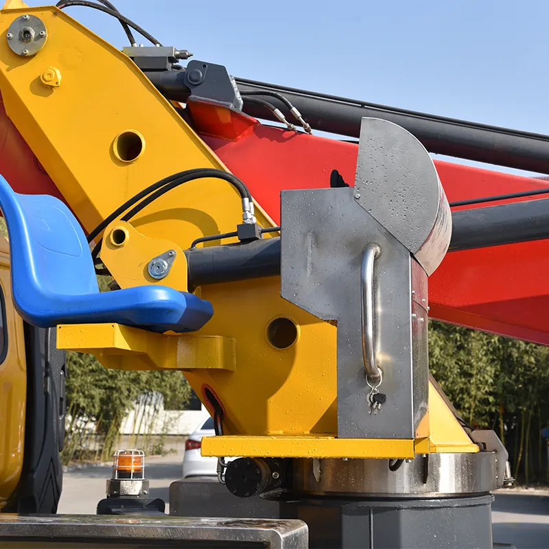 28-метровая автовышка Dongfeng123 (1)