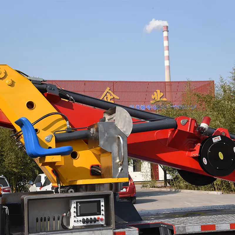 28-метровая автовышка Qingling (7)