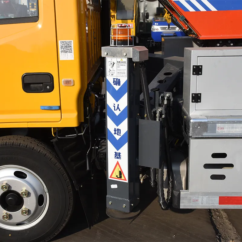 33-метровая автовышka JMC (1)