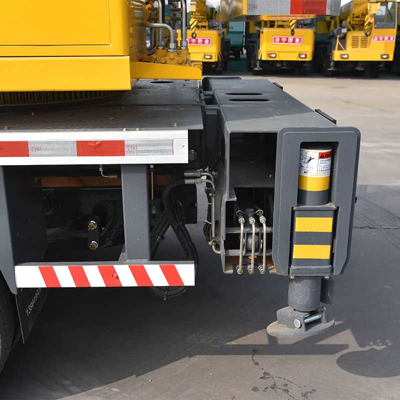 5-тонный автомобильный кран Aoling (1)