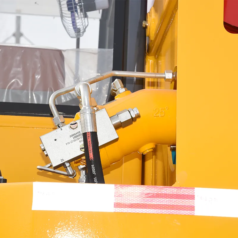 5-тонный автомобильный кран FAW (8)