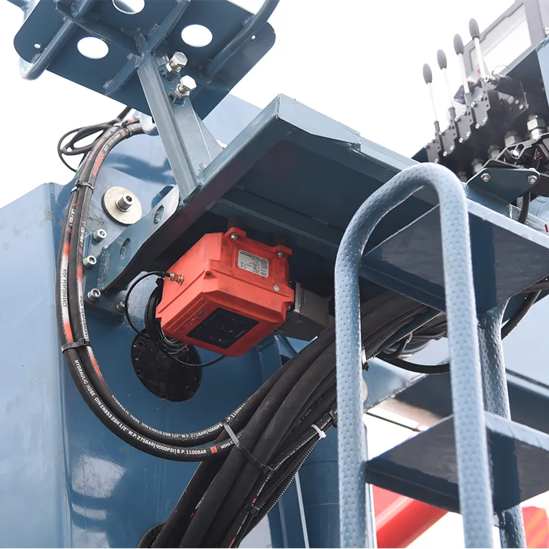 8-тонная надстройка крана-манипулятора (4)