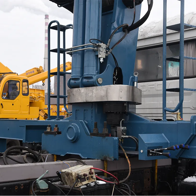 8-тонная надстройка крана-манипулятора (6)