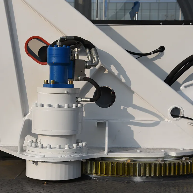 8-тонный автомобильный кран Isuzu (6)